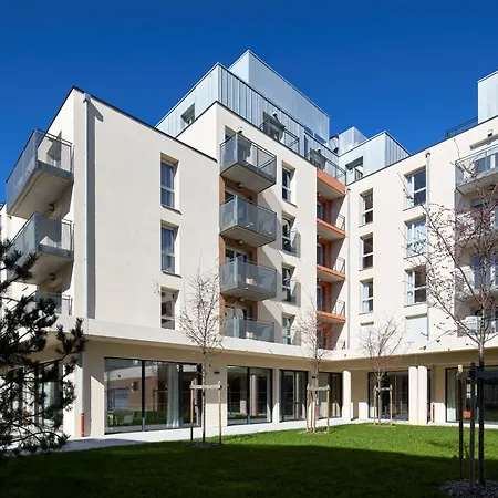 Zenitude Residences شقة فندقية *