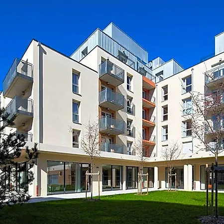Quality Centre 3* Нанси