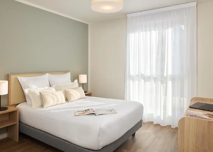 Quality Centre Apart Otel 3*