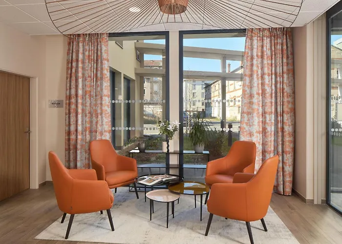 Quality Centre Apart Otel